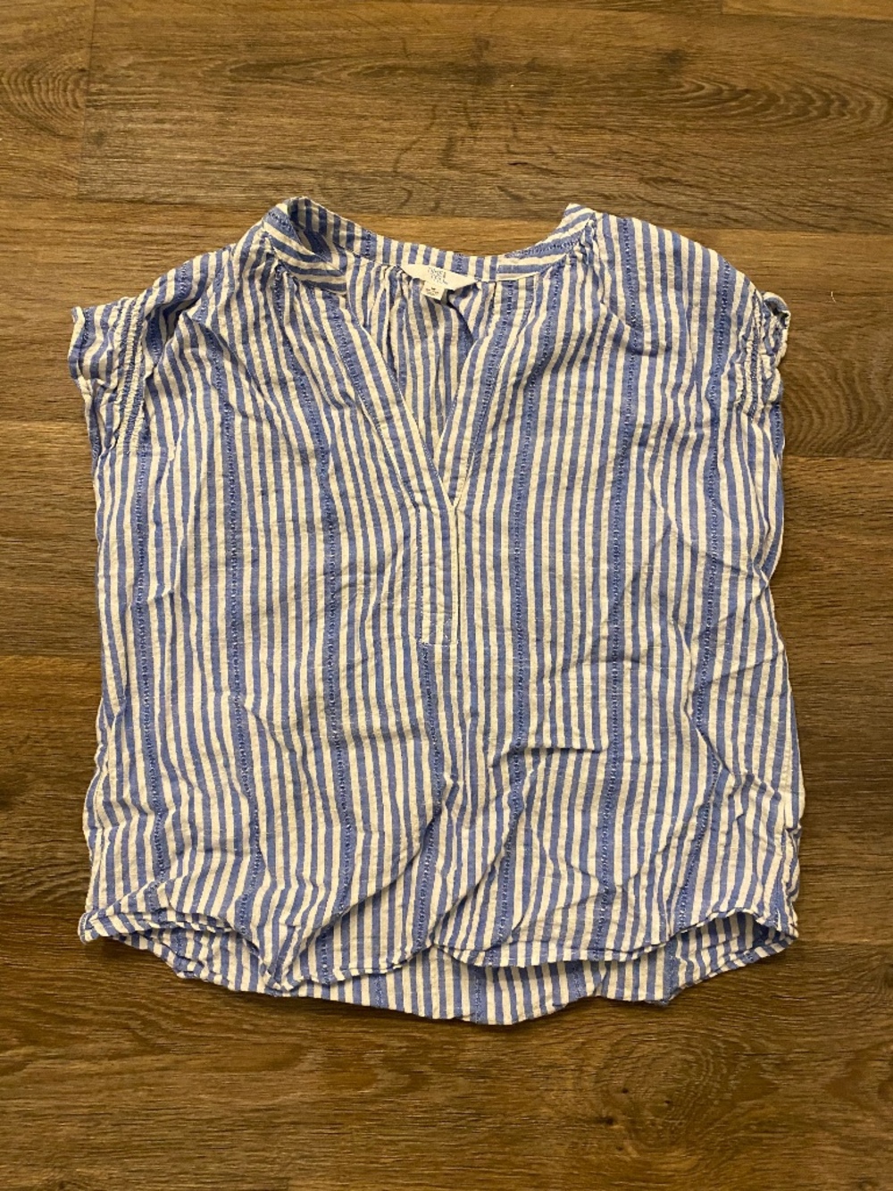 Blue and white top